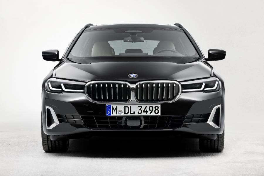  BMW 530i Touring Luxury Line (G31) 2020 года  (WW) (фото 23 из 73)